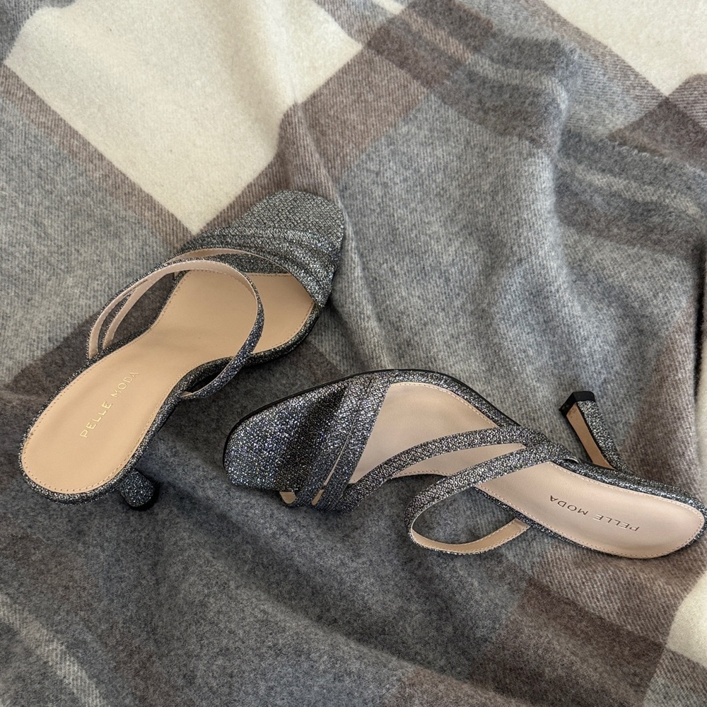 Women's Glitter Kitten Heels - Gunmetal